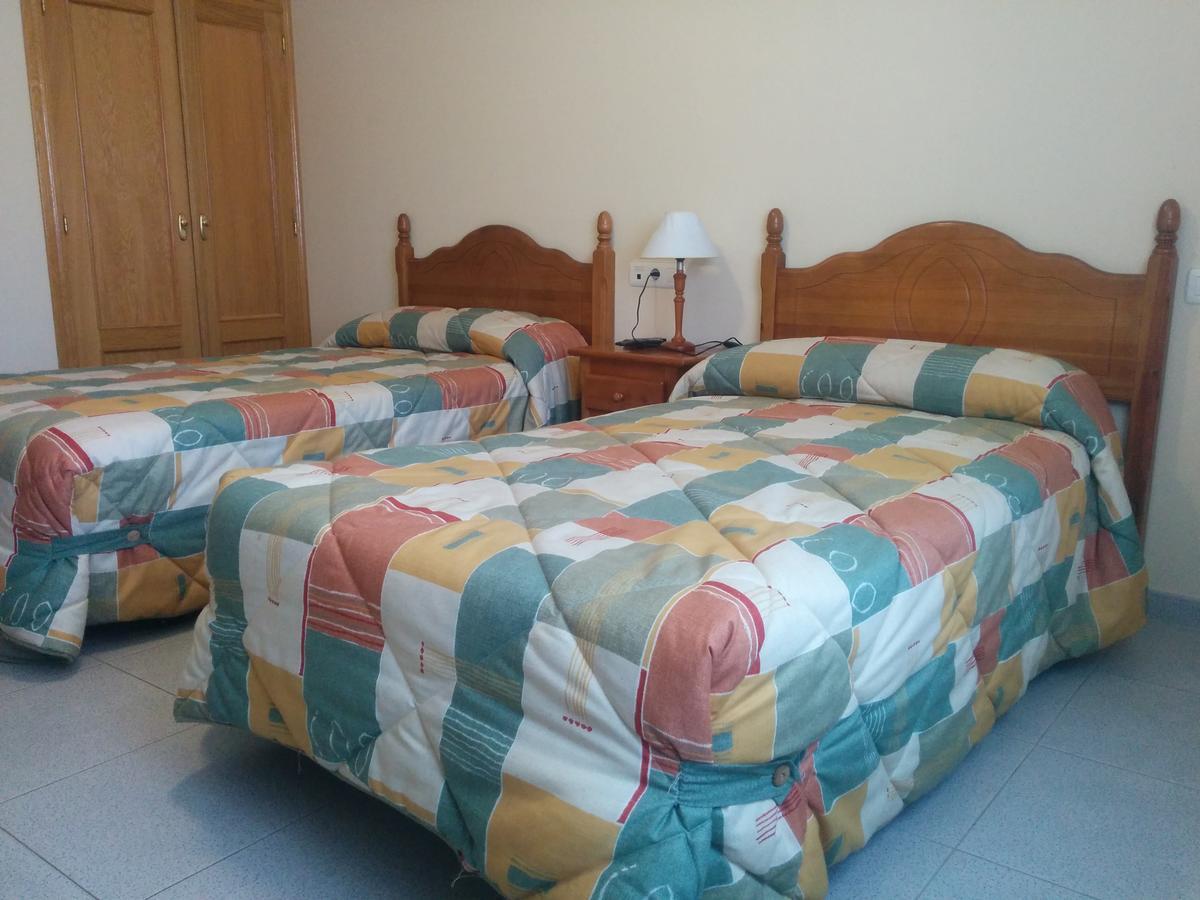 Готель Hostal Carmen El Puente  Екстер'єр фото