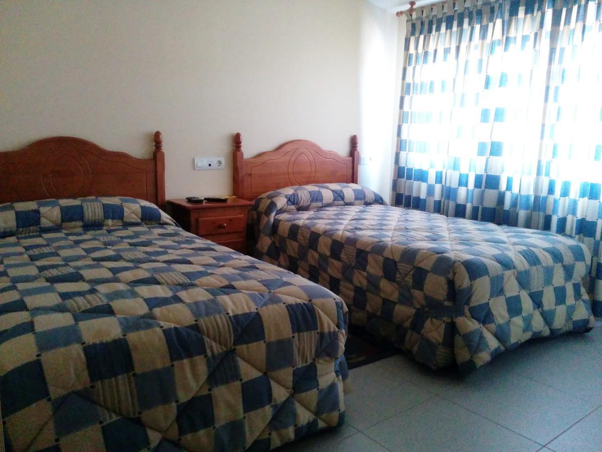 Готель Hostal Carmen El Puente  Екстер'єр фото