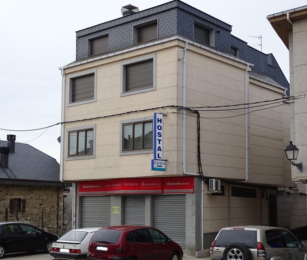 Готель Hostal Carmen El Puente  Екстер'єр фото